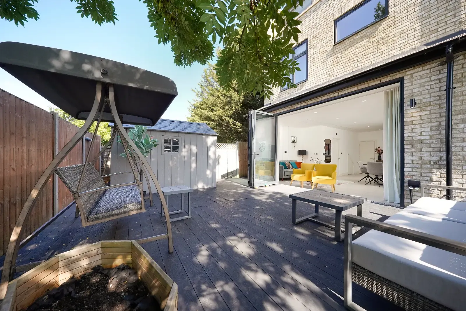 Veer Drive Residence 1 — Executive Serviced Accommodation for Teams in 1 Veer Drive, HA1 4WR - Property image 13 - VivreStays