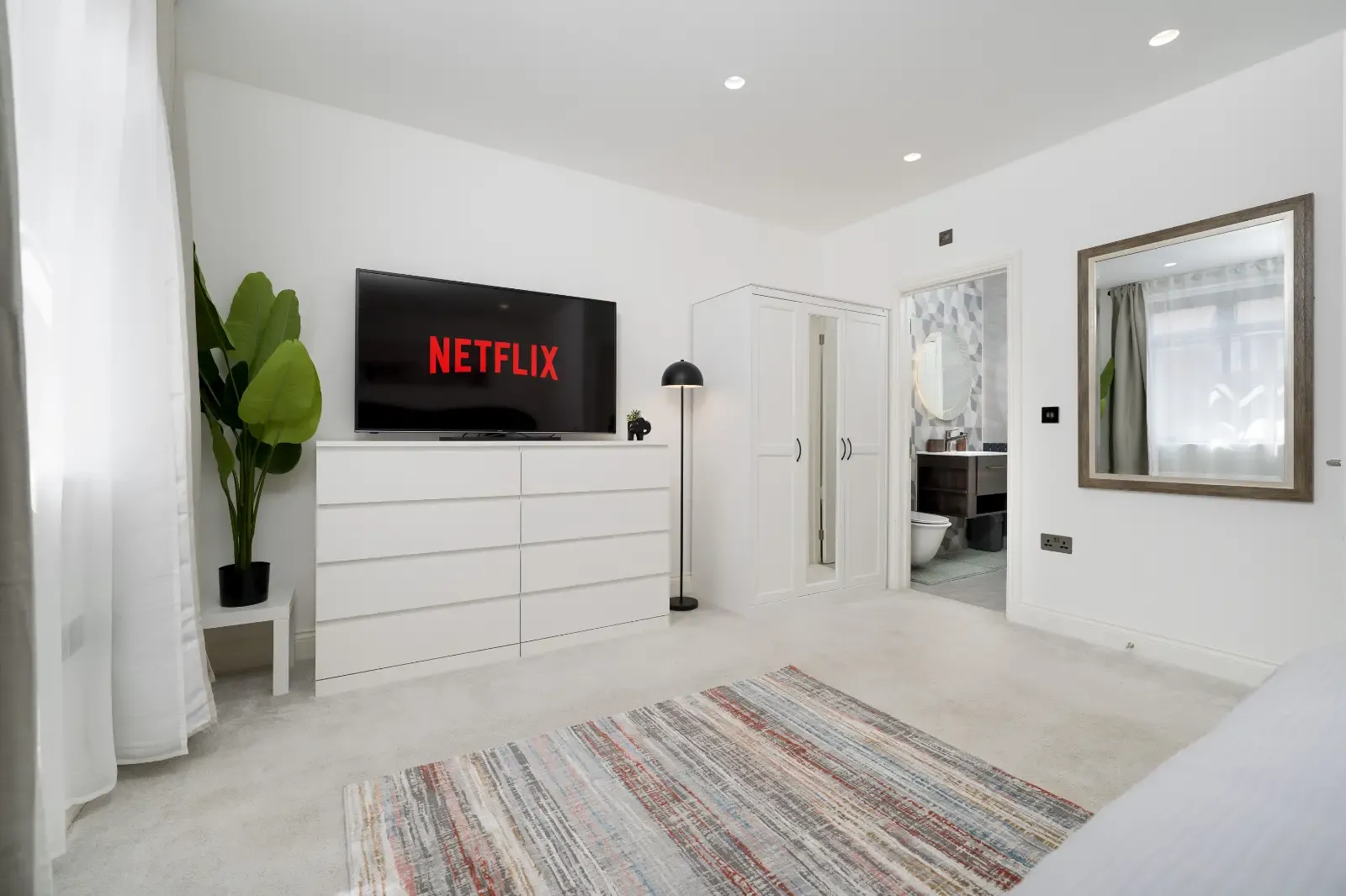 Veer Drive Residence 1 — Executive Serviced Accommodation for Teams in 1 Veer Drive, HA1 4WR - Property image 29 - VivreStays