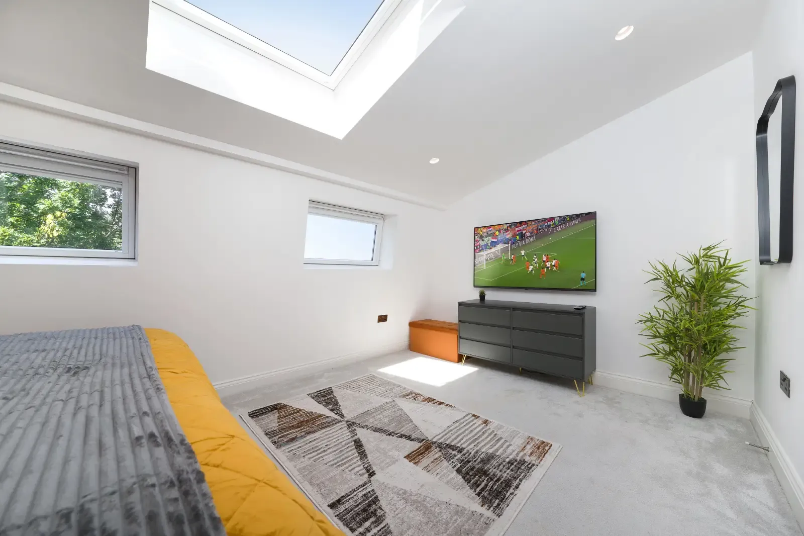 Veer Drive Residence 1 — Executive Serviced Accommodation for Teams in 1 Veer Drive, HA1 4WR - Property image 34 - VivreStays