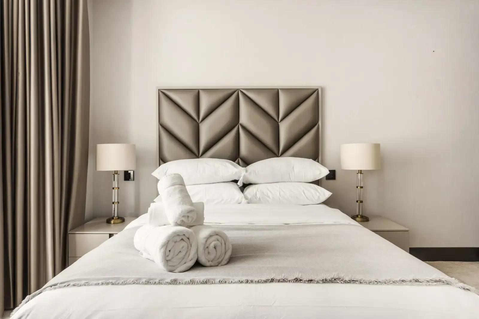 Spacious Marylebone 3BR Apartment | Near Hyde Park in 39 Upper Montagu Street, W1H 1FR - Property image 7 - VivreStays