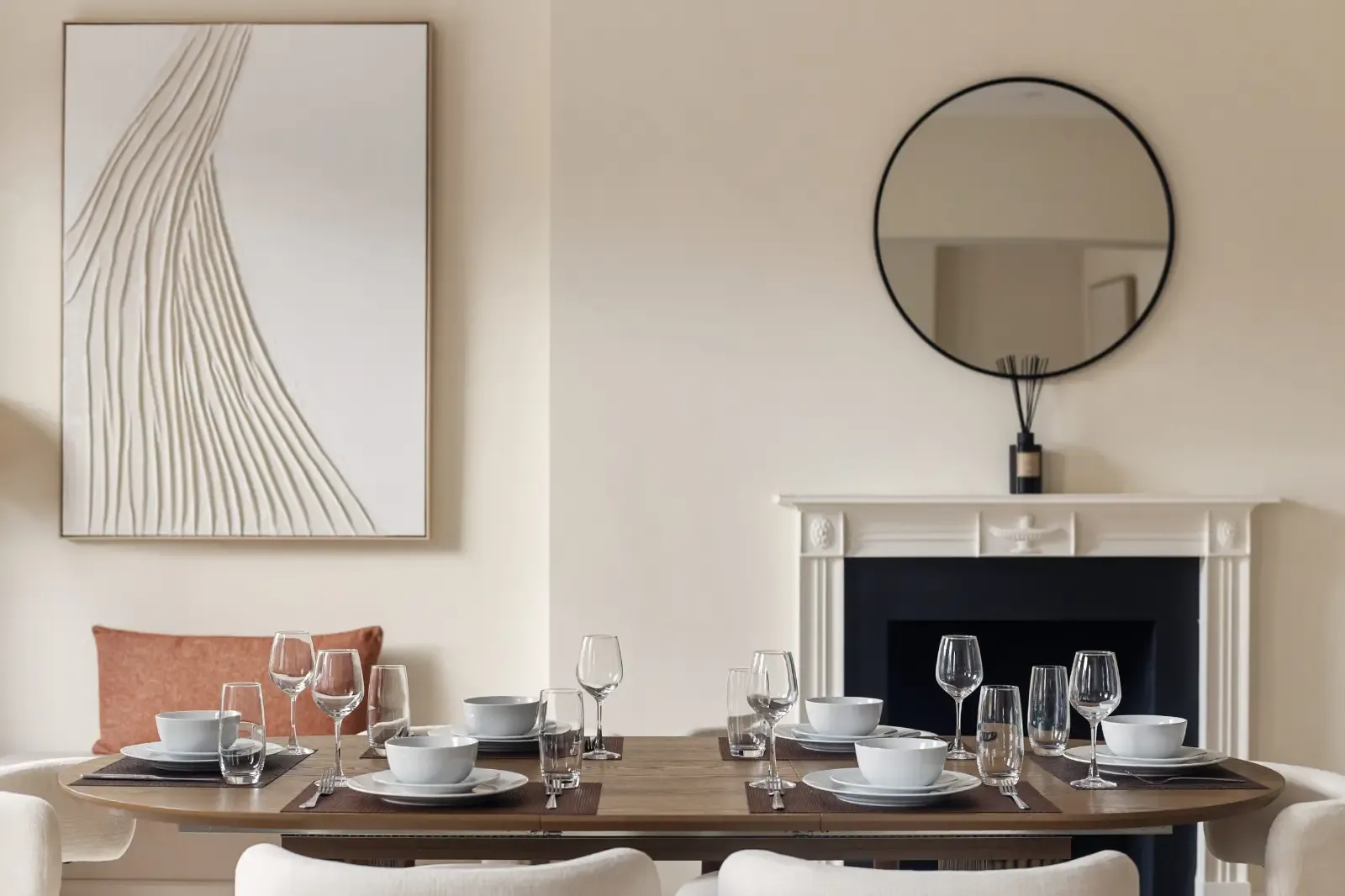 Elegant Knightsbridge 2BR Apartment | Near Harrods in 18 Cadogan Square, Kensington and Chelsea, London, SW1X 0JS, United Kingdom - Property image 14 - VivreStays