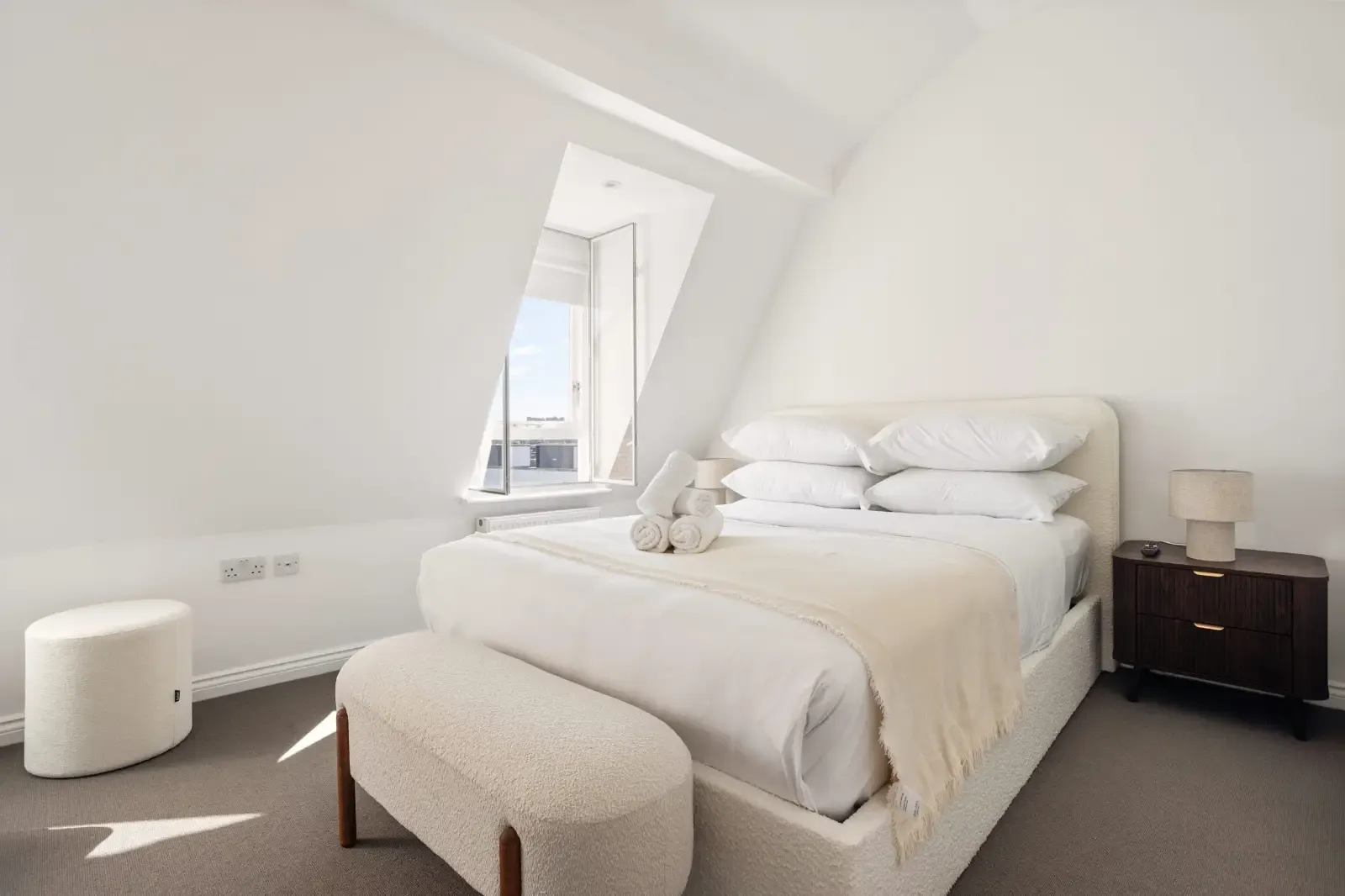 2BR Chelsea Apartment | Radnor Walk & Sloane Square serviced apartment - London - VivreStays