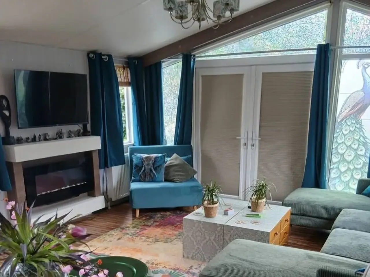 Peacock Lodge Quirky & Tranquil Home from Home in PH3 1ET, Auchterarder, Perth and Kinross, Scotland, United Kingdom - Property image 20 - VivreStays