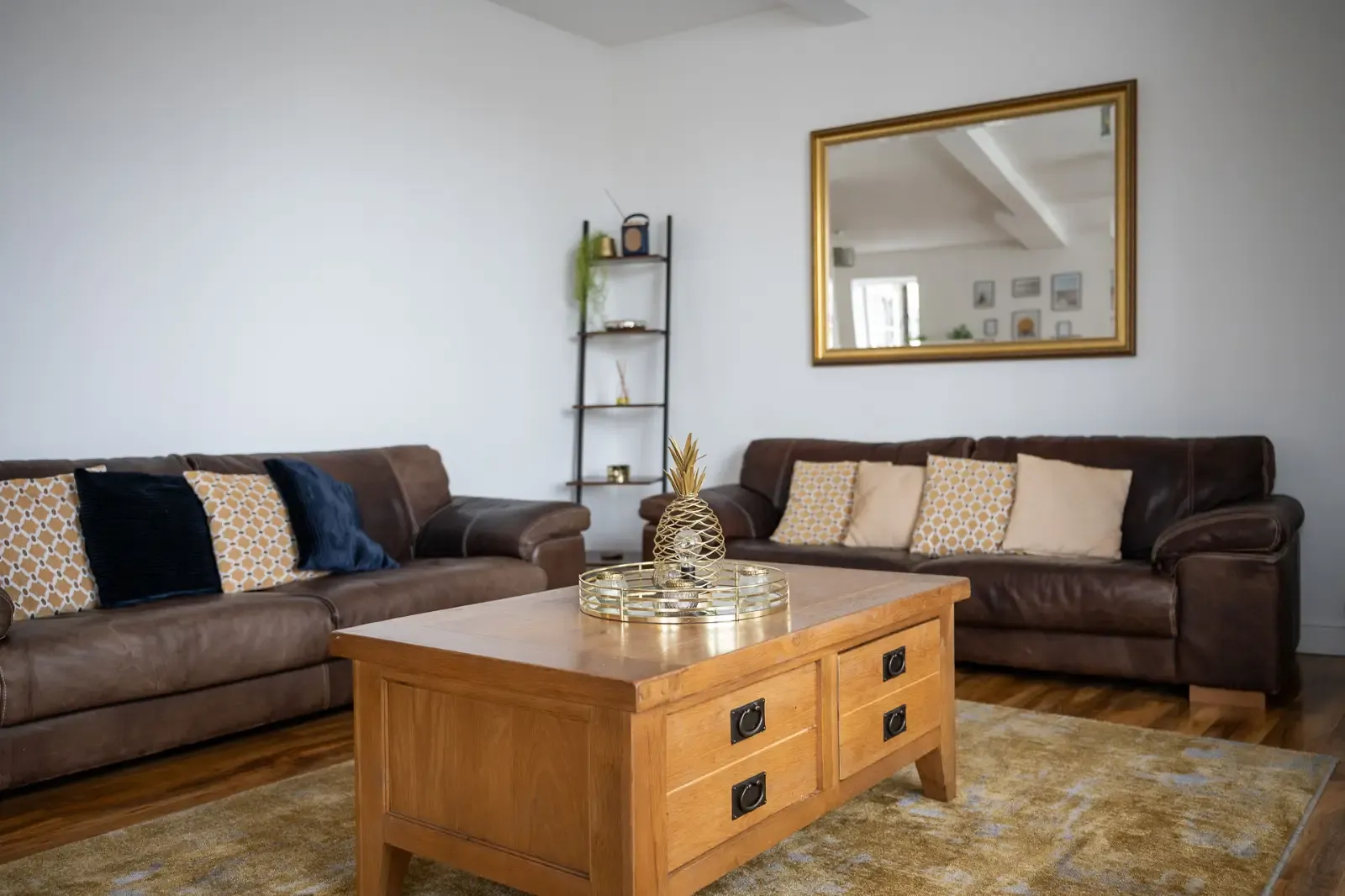 Spacious, Well-Equipped Apartment: Wi-Fi & Parking in NR30 2PA - Property image 5 - VivreStays