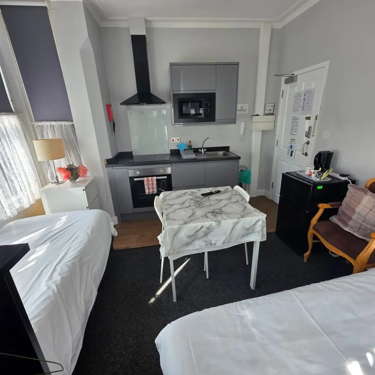 View RH Studio 1 RH Studio 1 serviced apartment - Norwich - VivreStays