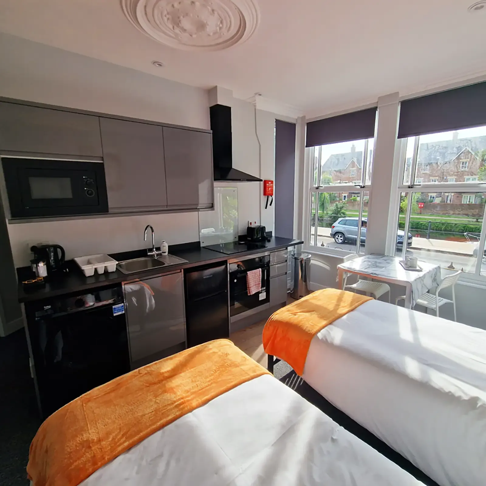 RH Studio 2 in 19 Riverside Road, Norwich, NR1 1SR, United Kingdom - Property image 4 - VivreStays