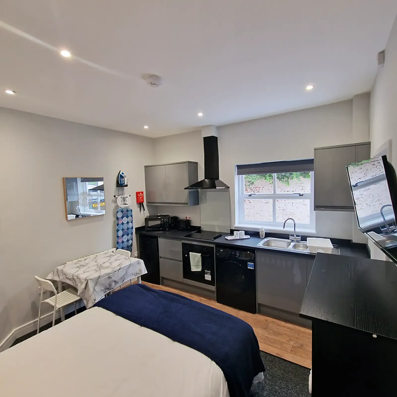 RH Studio 3 in 19 Riverside Road, Norwich, NR1 1SR, United Kingdom - Property image 3 - VivreStays