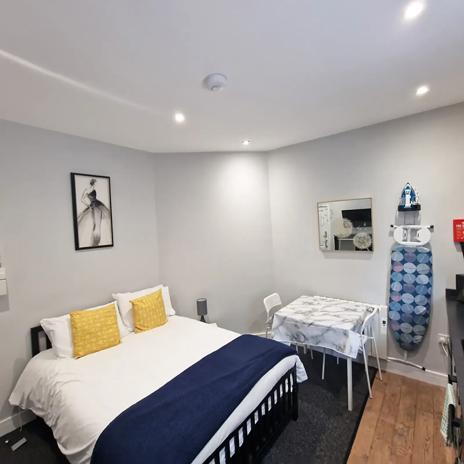 RH Studio 3 in 19 Riverside Road, Norwich, NR1 1SR, United Kingdom - Property image 4 - VivreStays