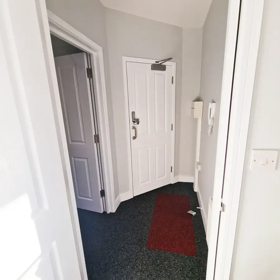 RH Apartment 4 in 19 Riverside Road, Norwich, NR1 1SR, United Kingdom - Property image 4 - VivreStays
