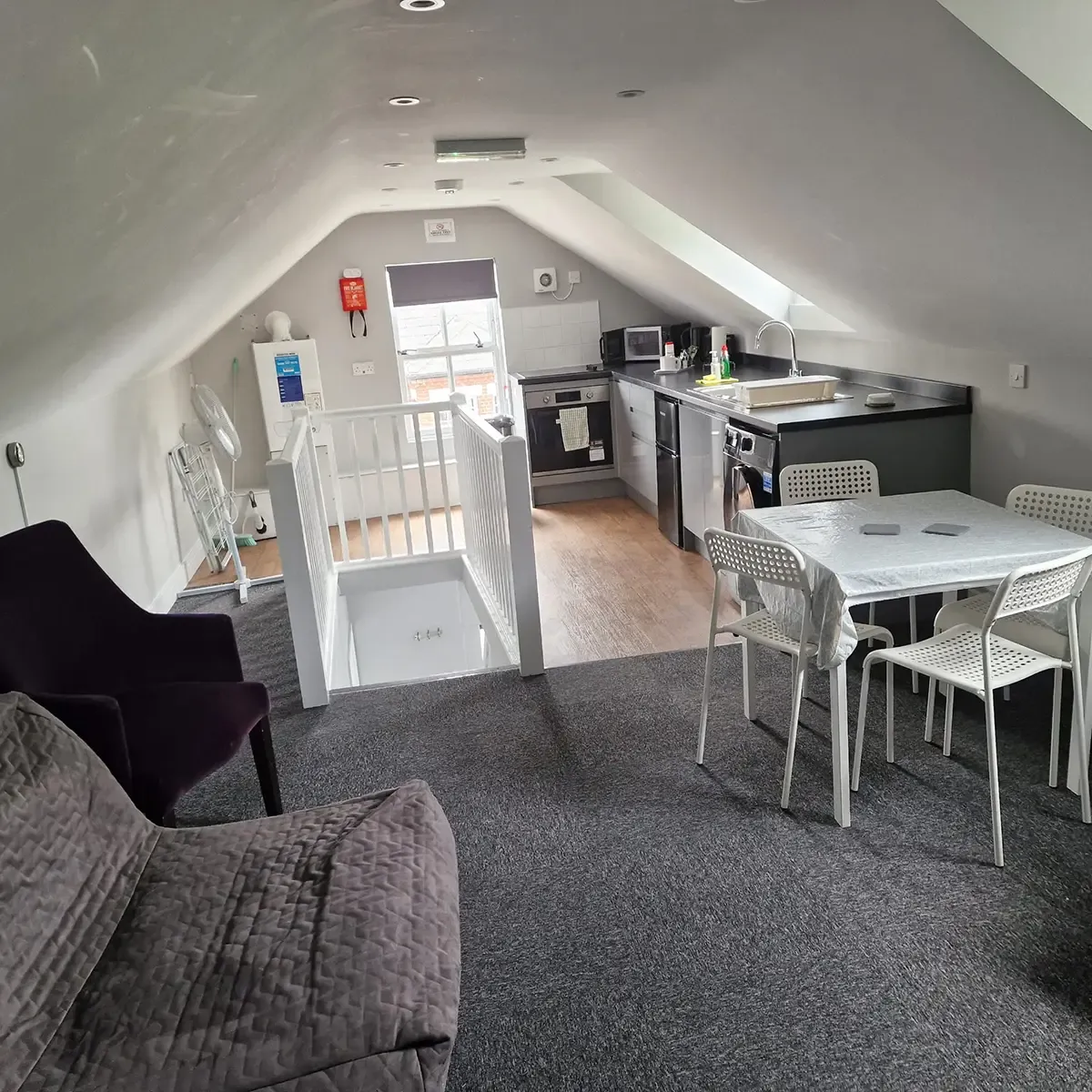 RH Apartment 5 in 19 Riverside Road, Norwich, NR1 1SR, United Kingdom - Property image 5 - VivreStays