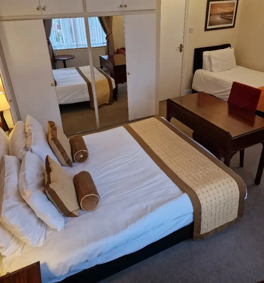 View Trade Stay Inn in 24 Wensum Street, Norwich, NR3 1HY, United Kingdom Trade Stay Inn in 24 Wensum Street, Norwich, NR3 1HY, United Kingdom - Property image 2 - VivreStays