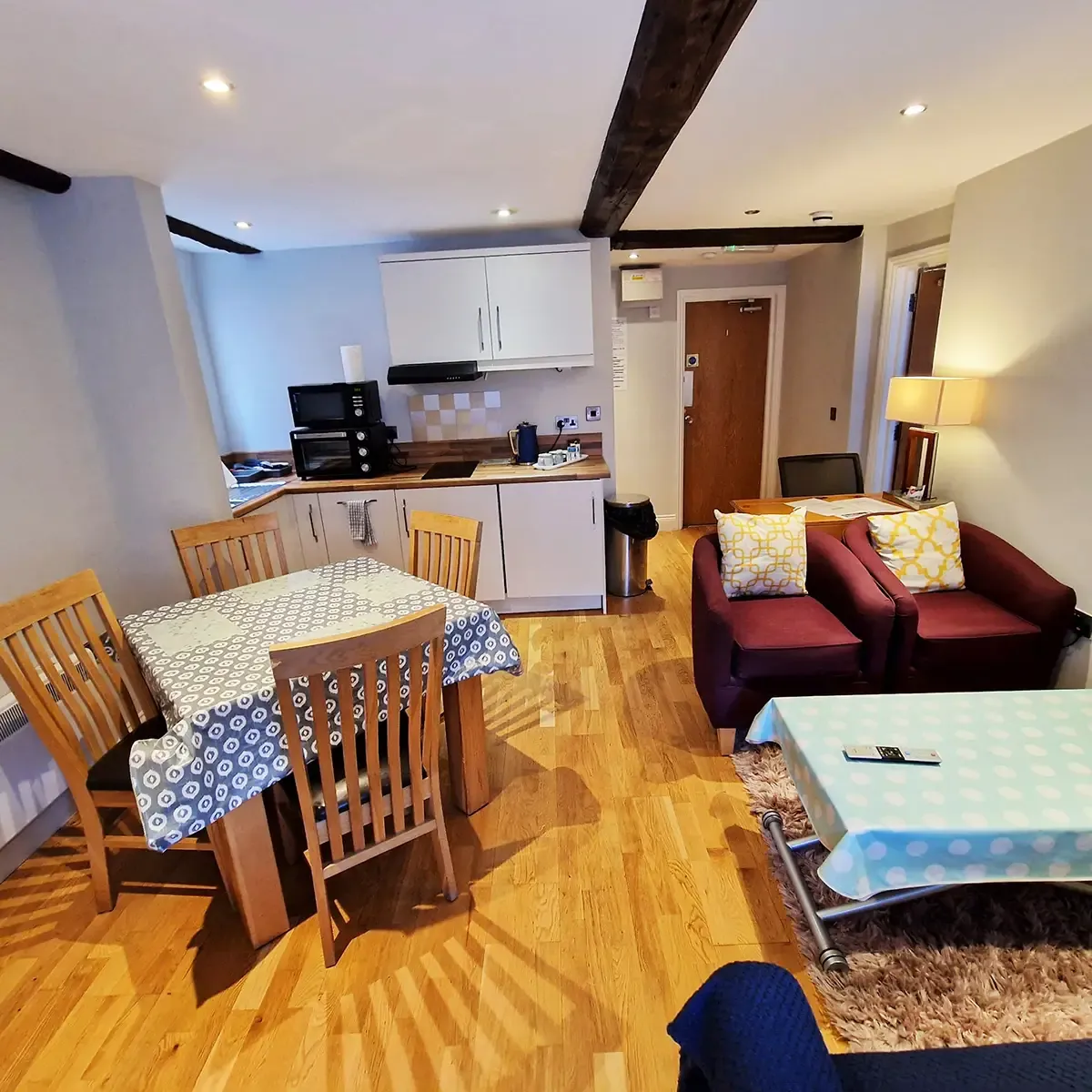 The Old Work Shop in 17 Colegate, NR3 1BN - Property image 2 - VivreStays