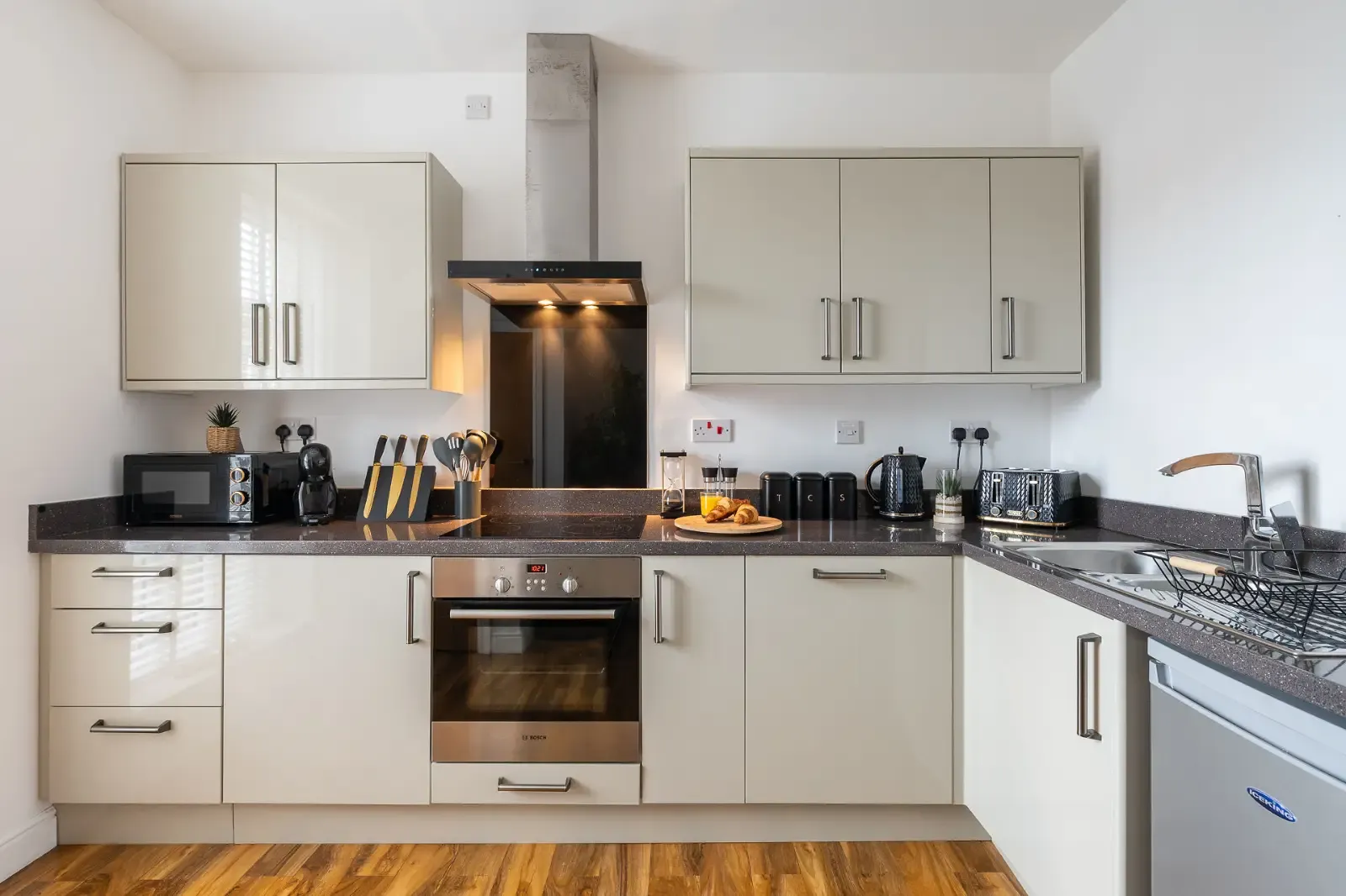View Easy Central Stay - Families, Work & Long Stays in NR30 2PA Easy Central Stay - Families, Work & Long Stays in NR30 2PA - Property image 6 - VivreStays