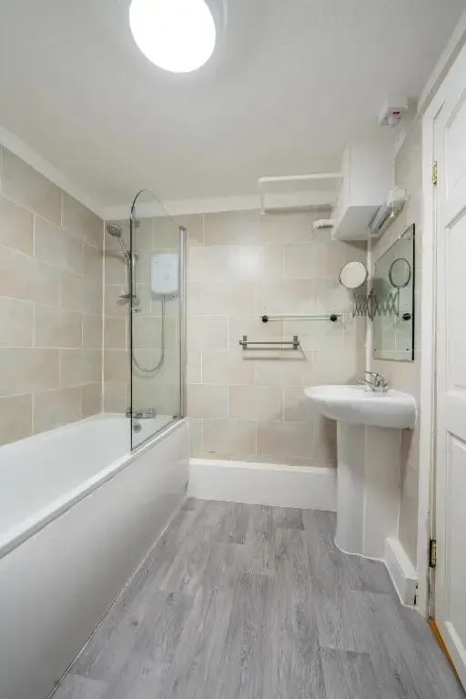 View 27 Rodney Street in 27 Rodney Street, L1 9EH 27 Rodney Street in 27 Rodney Street, L1 9EH - Property image 6 - VivreStays