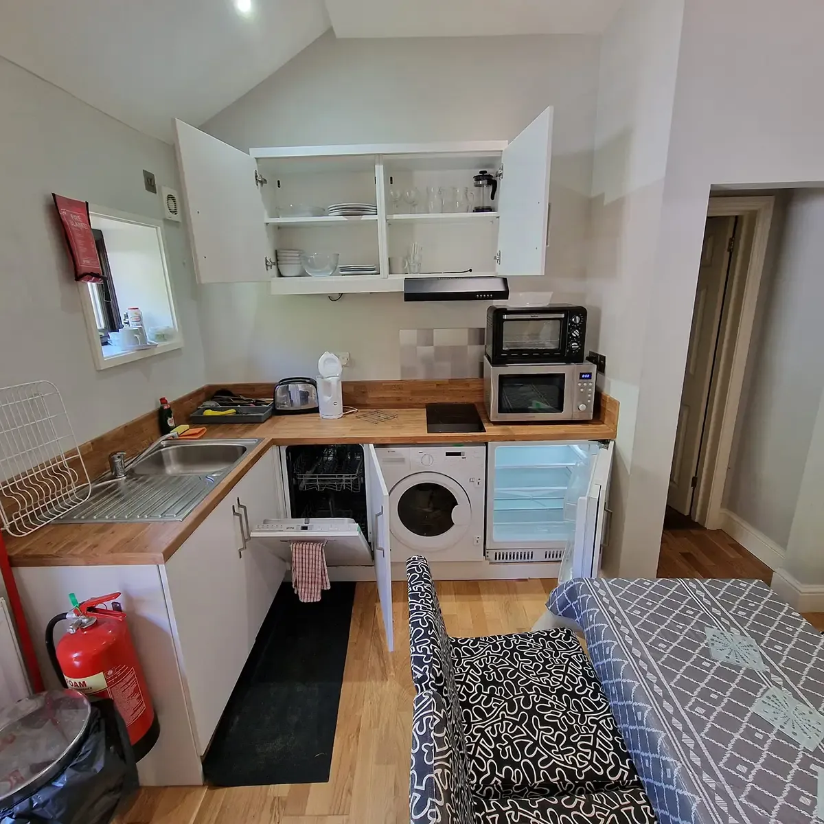 Courtyard Place in 17 Colegate, Norwich, NR3 1BN, United Kingdom - Property image 8 - VivreStays