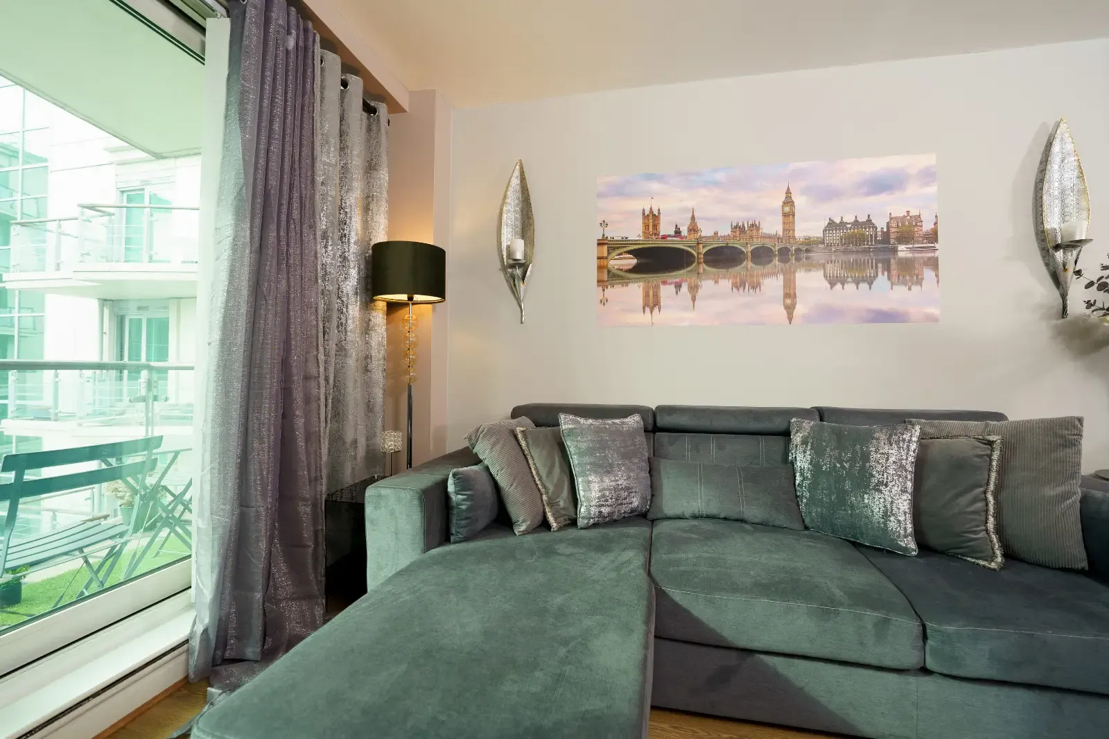 Vauxhall Central Apartment in SW8 2LS, London, Greater London, England, United Kingdom - Property image 5 - VivreStays