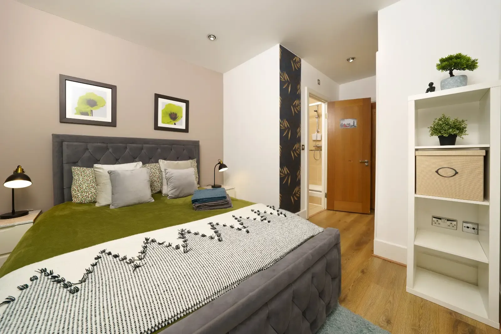 Vauxhall Central Apartment in SW8 2LS, London, Greater London, England, United Kingdom - Property image 10 - VivreStays