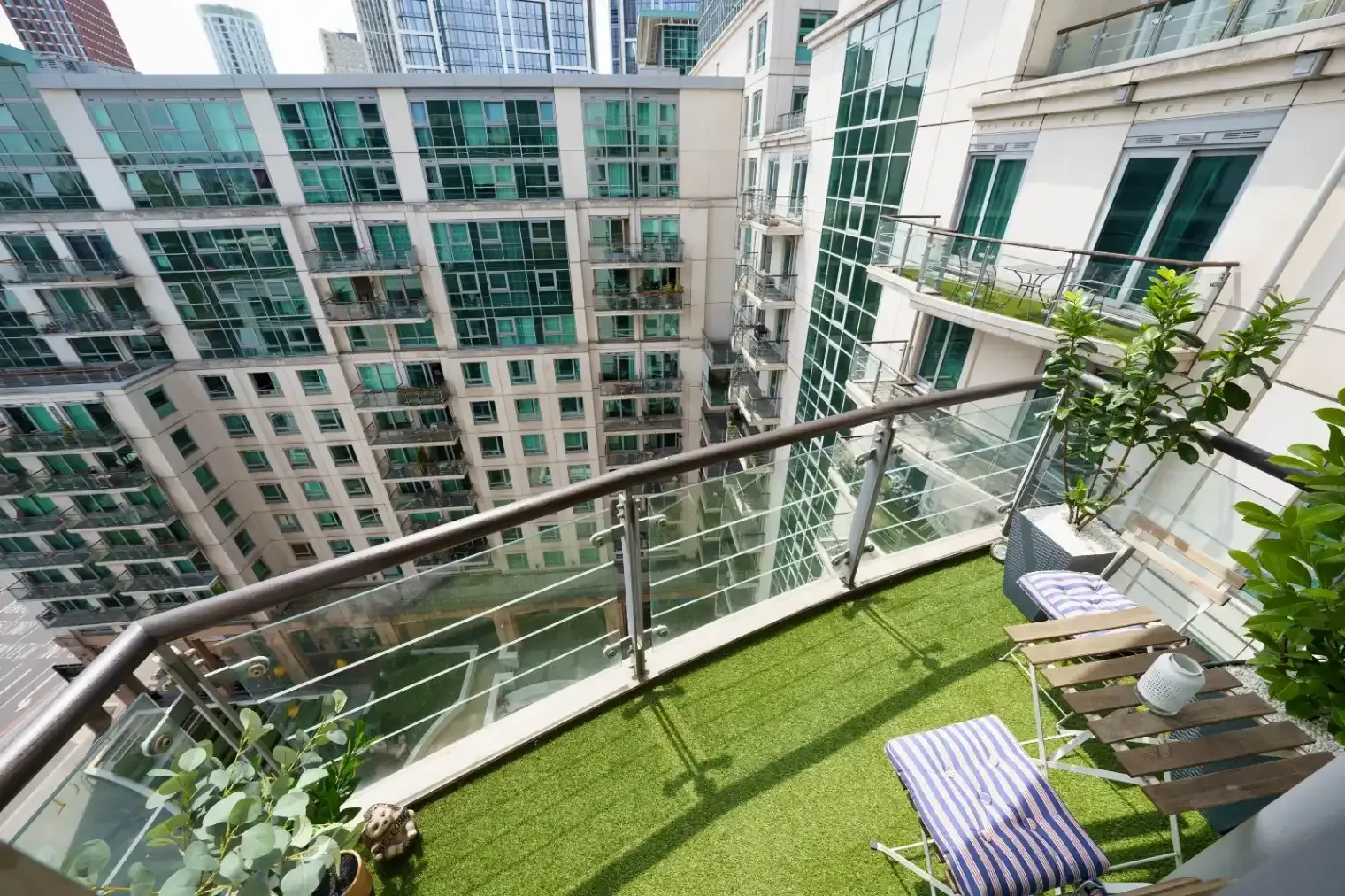 St George Wharf Apartment in SW8 2LS - Property image 20 - VivreStays