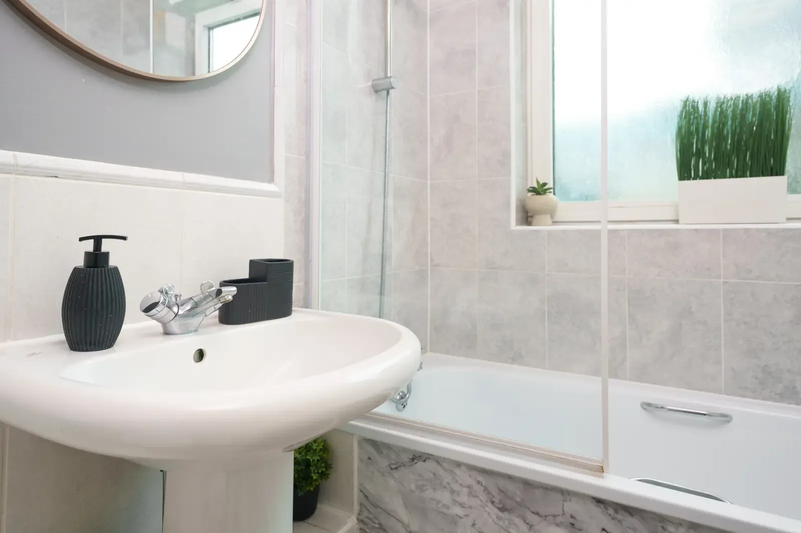 Thames View Apartment in SW8 2LS - Property image 16 - VivreStays