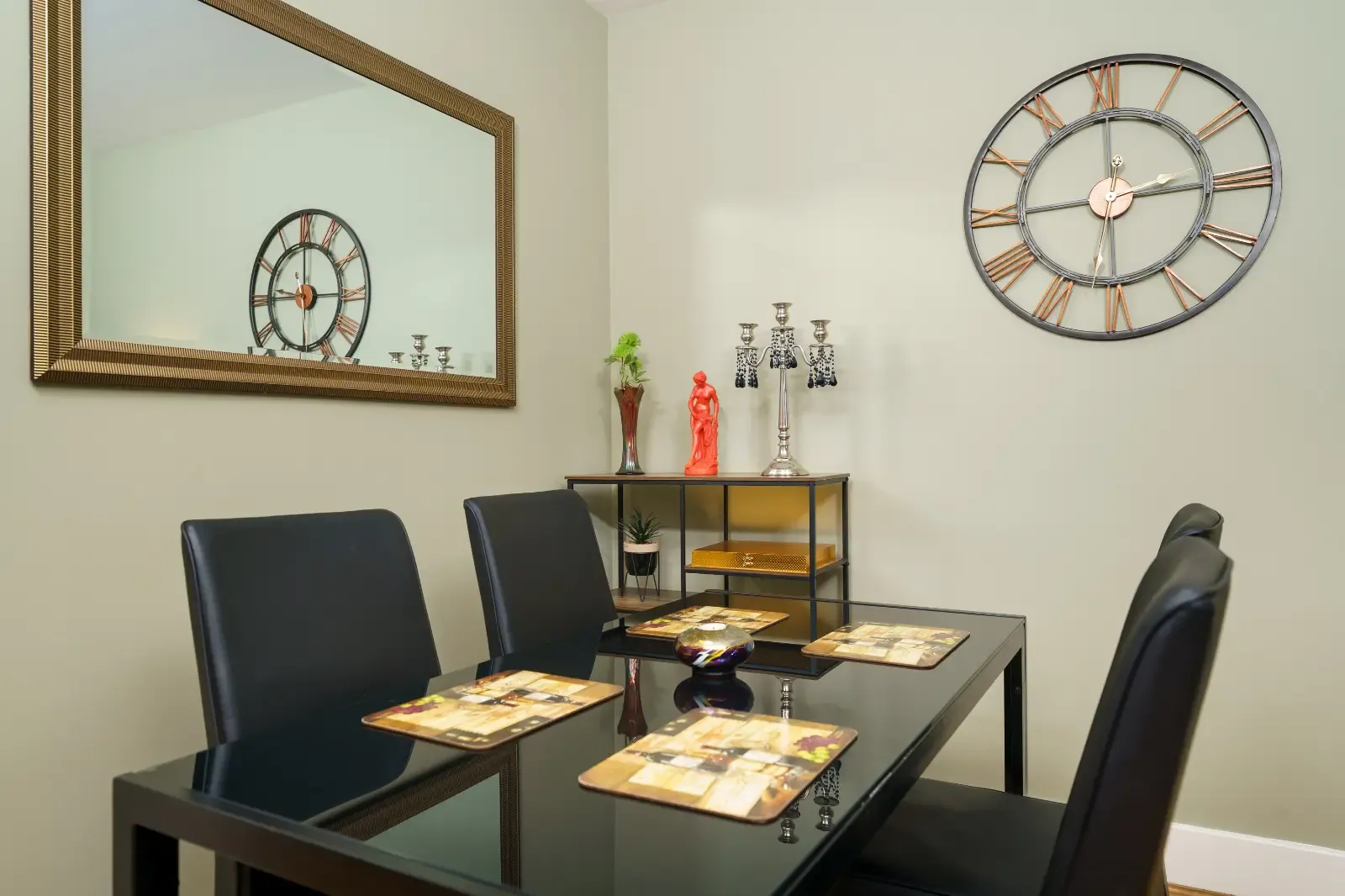 Thames View Apartment in SW8 2LS - Property image 27 - VivreStays