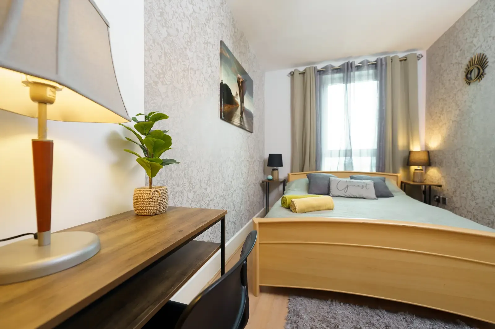 River Side Apartment in SW8 2LS - Property image 3 - VivreStays
