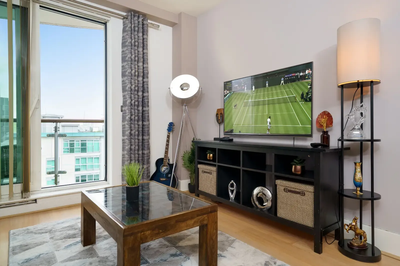 River Side Apartment in SW8 2LS - Property image 19 - VivreStays