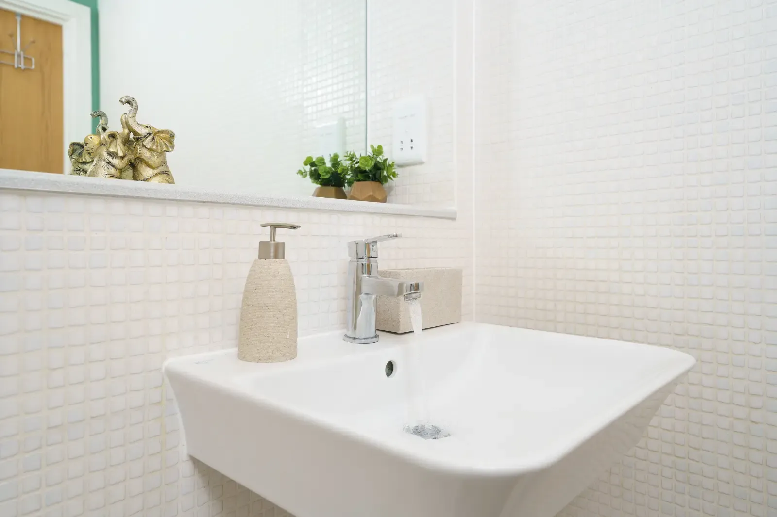 Millharbour Apartment in 38 Millharbour, E14 9JT - Property image 18 - VivreStays
