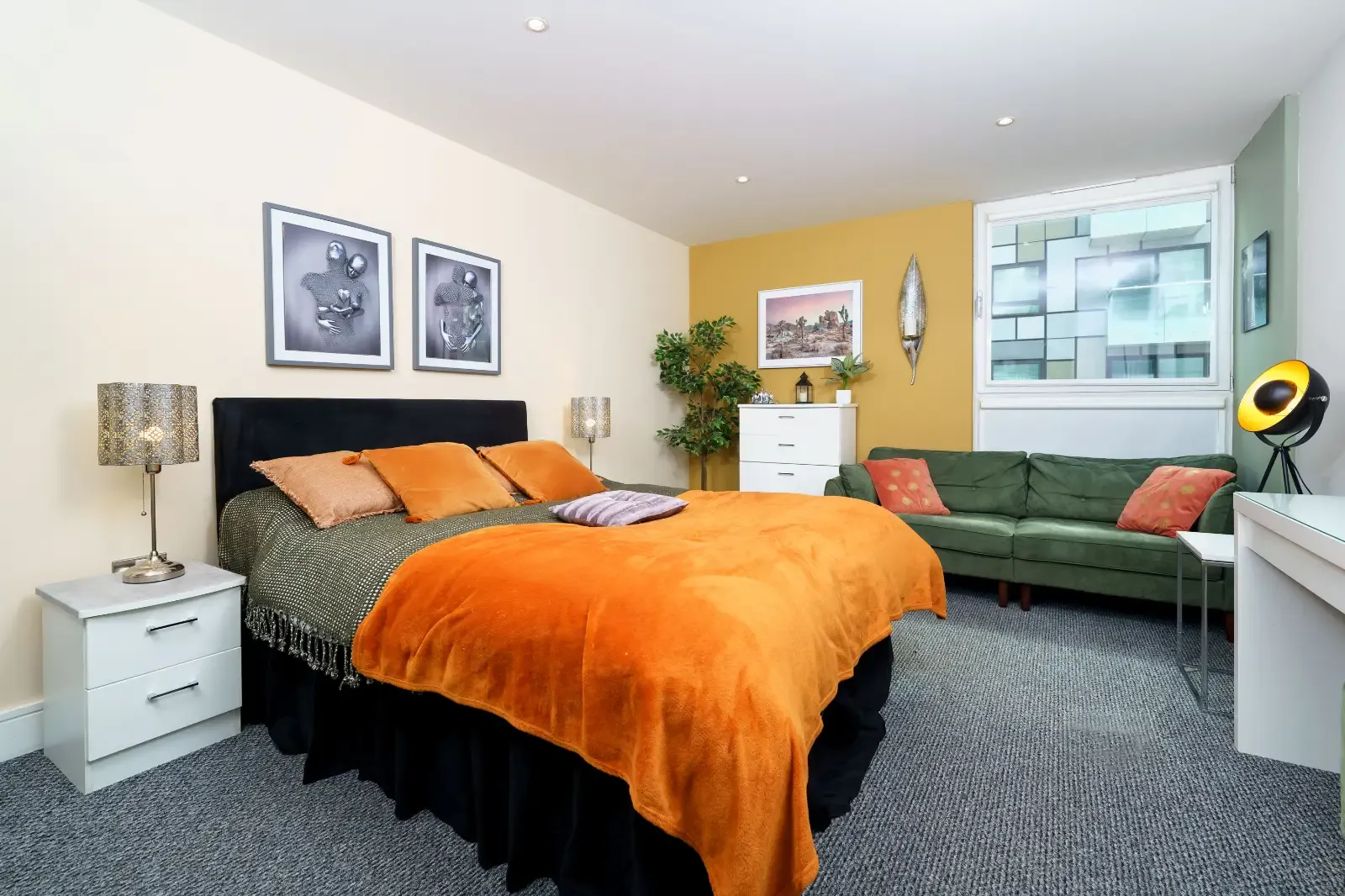 View Cobalt Point Apartment in 38 Millharbour, E14 9JT Cobalt Point Apartment in 38 Millharbour, E14 9JT - Property image 10 - VivreStays