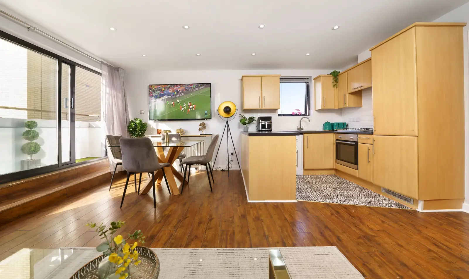 View River Penthouse Apartment in 60 Westferry Road, Tower Hamlets, London, E14 8LN, United Kingdom River Penthouse Apartment in 60 Westferry Road, Tower Hamlets, London, E14 8LN, United Kingdom - Property image 12 - VivreStays