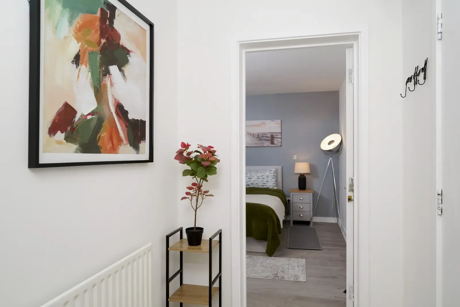 Ocean Wharf Apartment in 60 Westferry Road, E14 8LN - Property image 9 - VivreStays