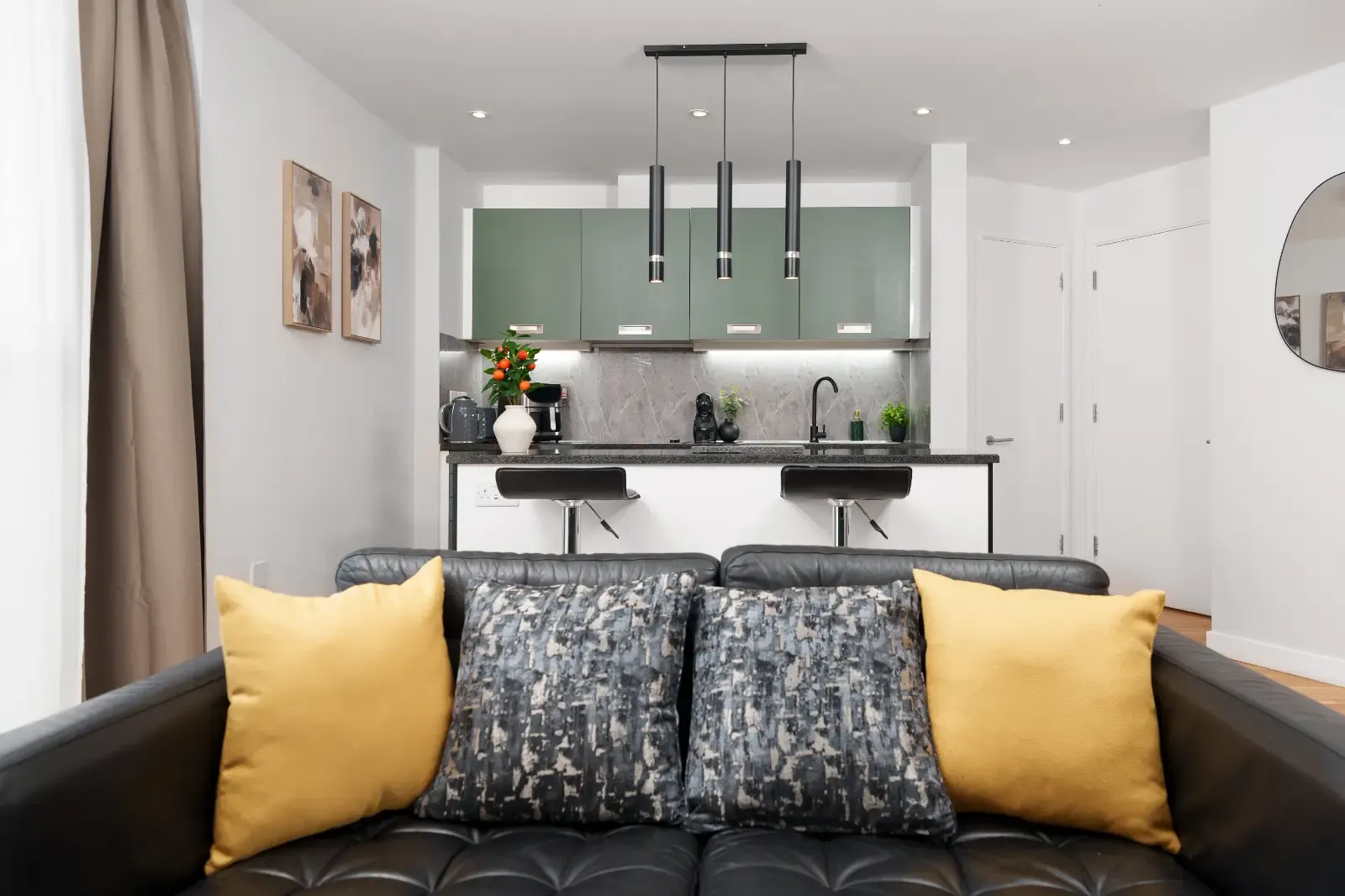 View Queen of the Isle Apartment in E14 3NY, London, Greater London, England, United Kingdom Queen of the Isle Apartment in E14 3NY, London, Greater London, England, United Kingdom - Property image 27 - VivreStays