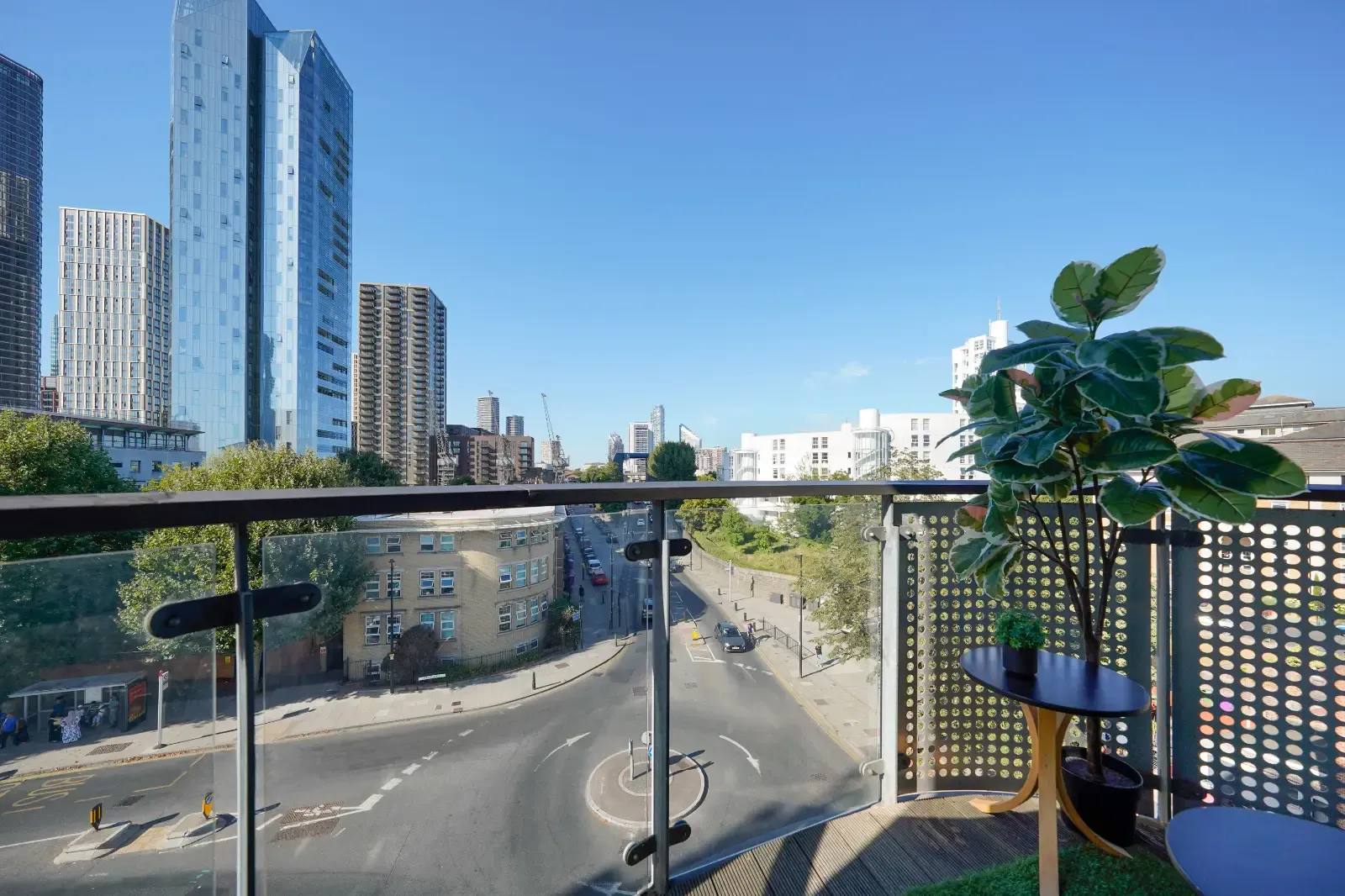 View Manhattan Apartment in E14 3NY, London, Greater London, England, United Kingdom Manhattan Apartment in E14 3NY, London, Greater London, England, United Kingdom - Property image 23 - VivreStays