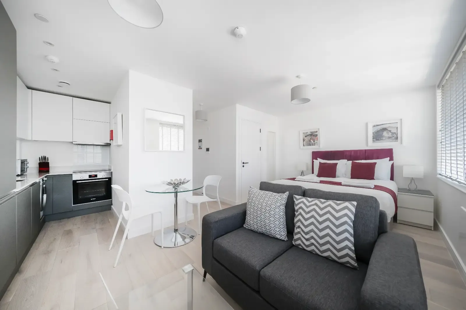 Studio Apartment - Caroline Street in 19 Caroline Street, E1 0FH - Property image 2 - VivreStays