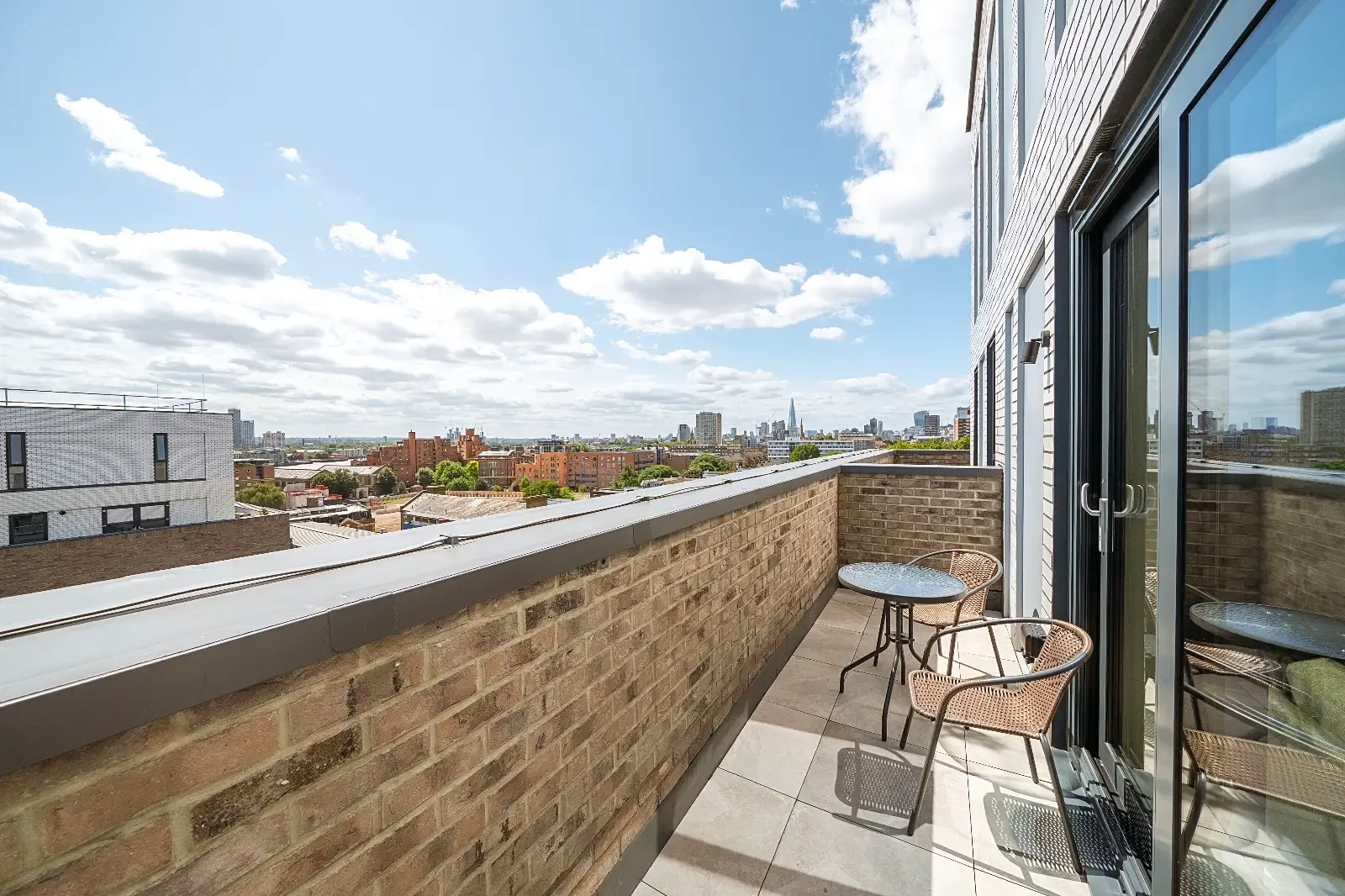 Caroline Street - 3 Bed in 19 Caroline Street, E1 0FH - Property image 15 - VivreStays