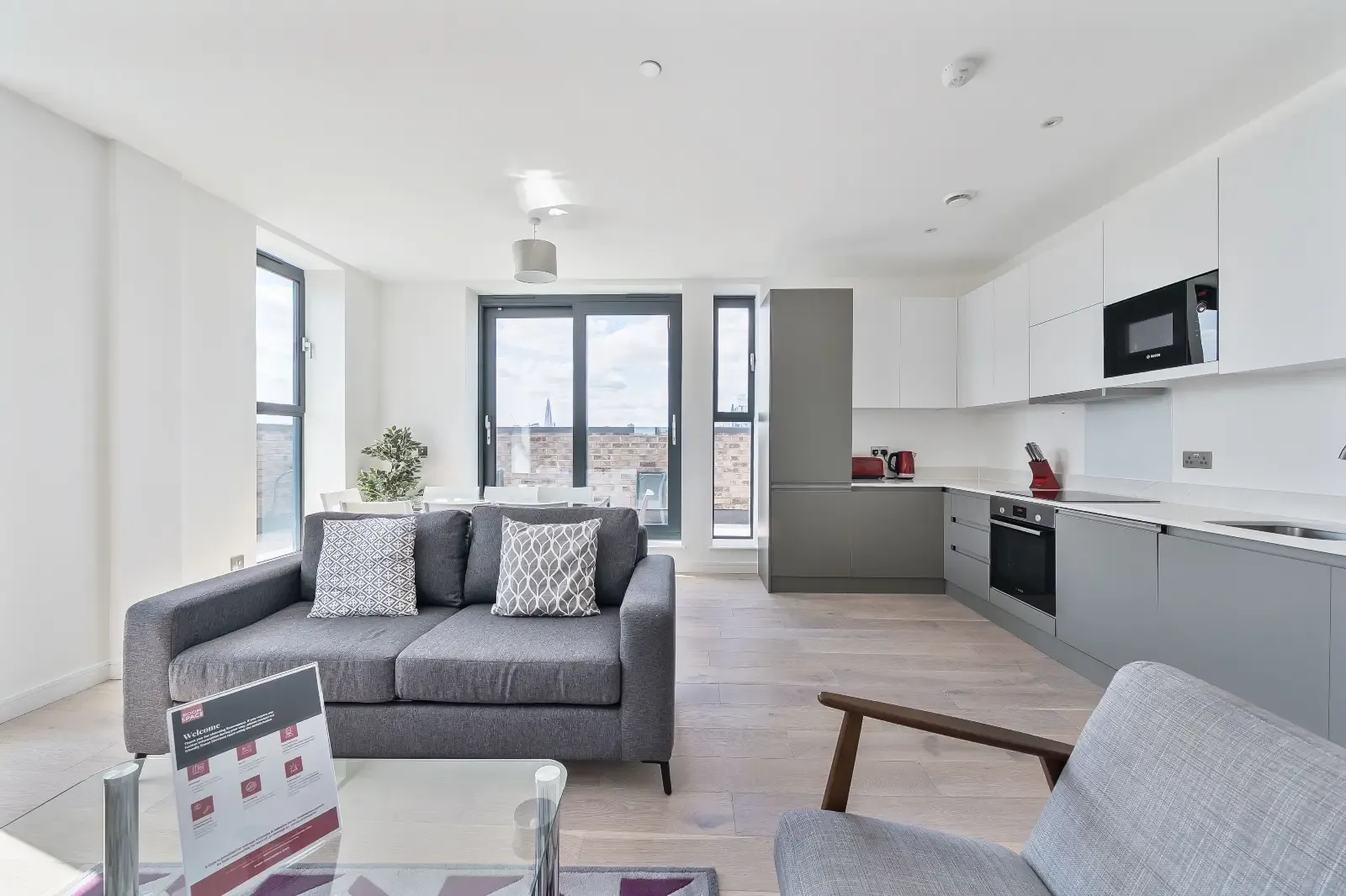 Caroline Street - 4 Bed in 19 Caroline Street, E1 0FH - Property image 3 - VivreStays