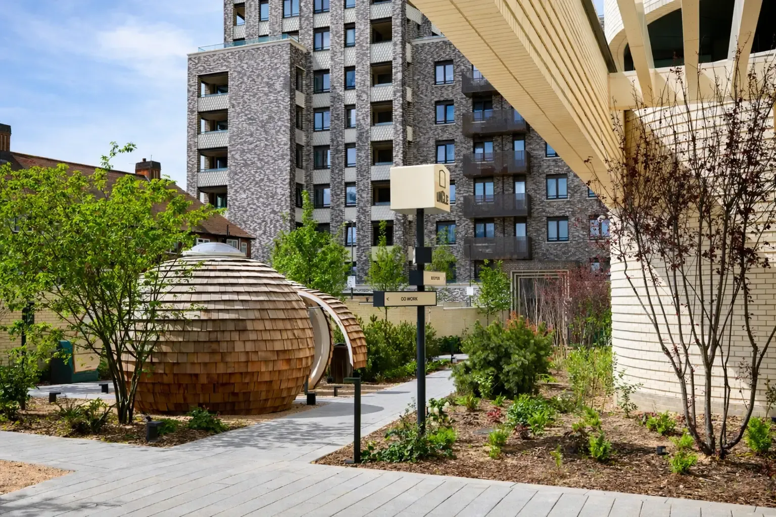 Oasis Way - 1 Bed in 2 Oasis Way, Brent, Wembley, HA9 6FH, United Kingdom - Property image 9 - VivreStays