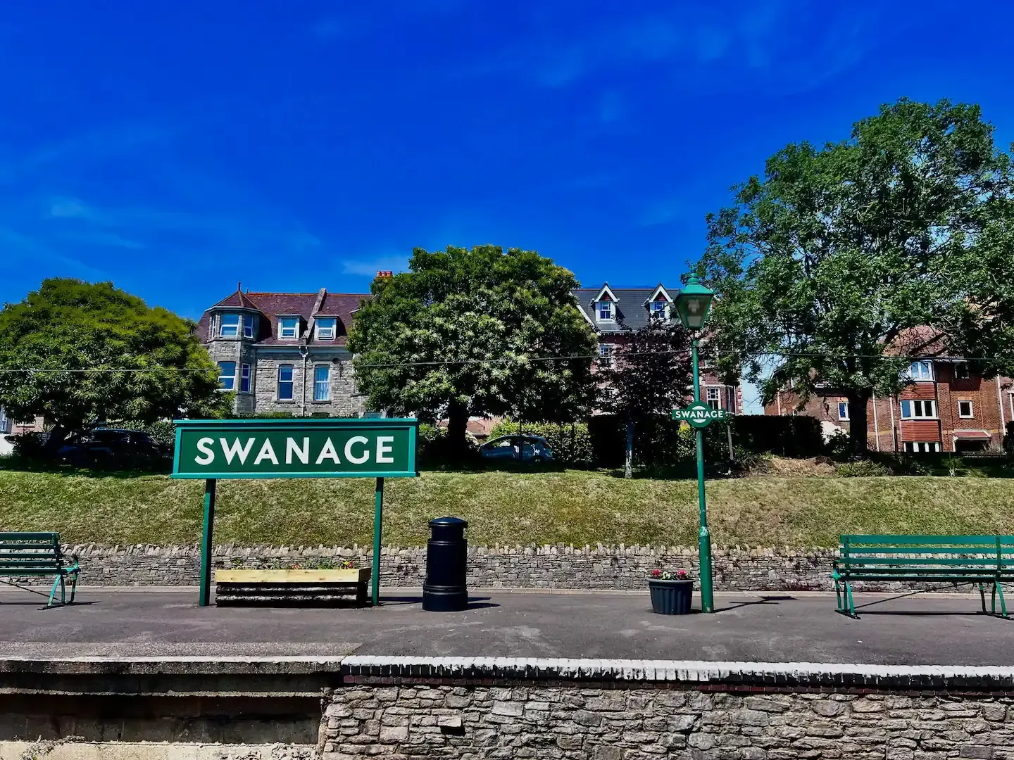 Swanage 2BR Coastal Retreat Family & Pet Friendly in 22b Institute Road, Swanage, BH19 1BX, United Kingdom - Property image 17 - VivreStays