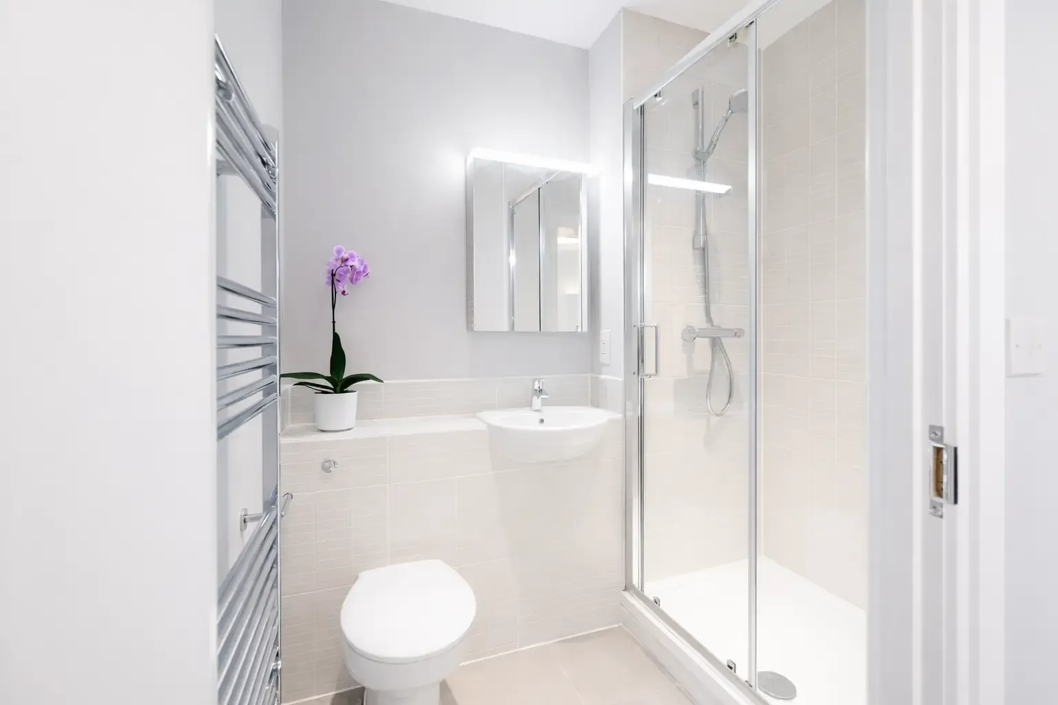 Vertex House - 2 Bed in 2 Wandle Road, Wandsworth, London, SW17 7DW, United Kingdom - Property image 9 - VivreStays
