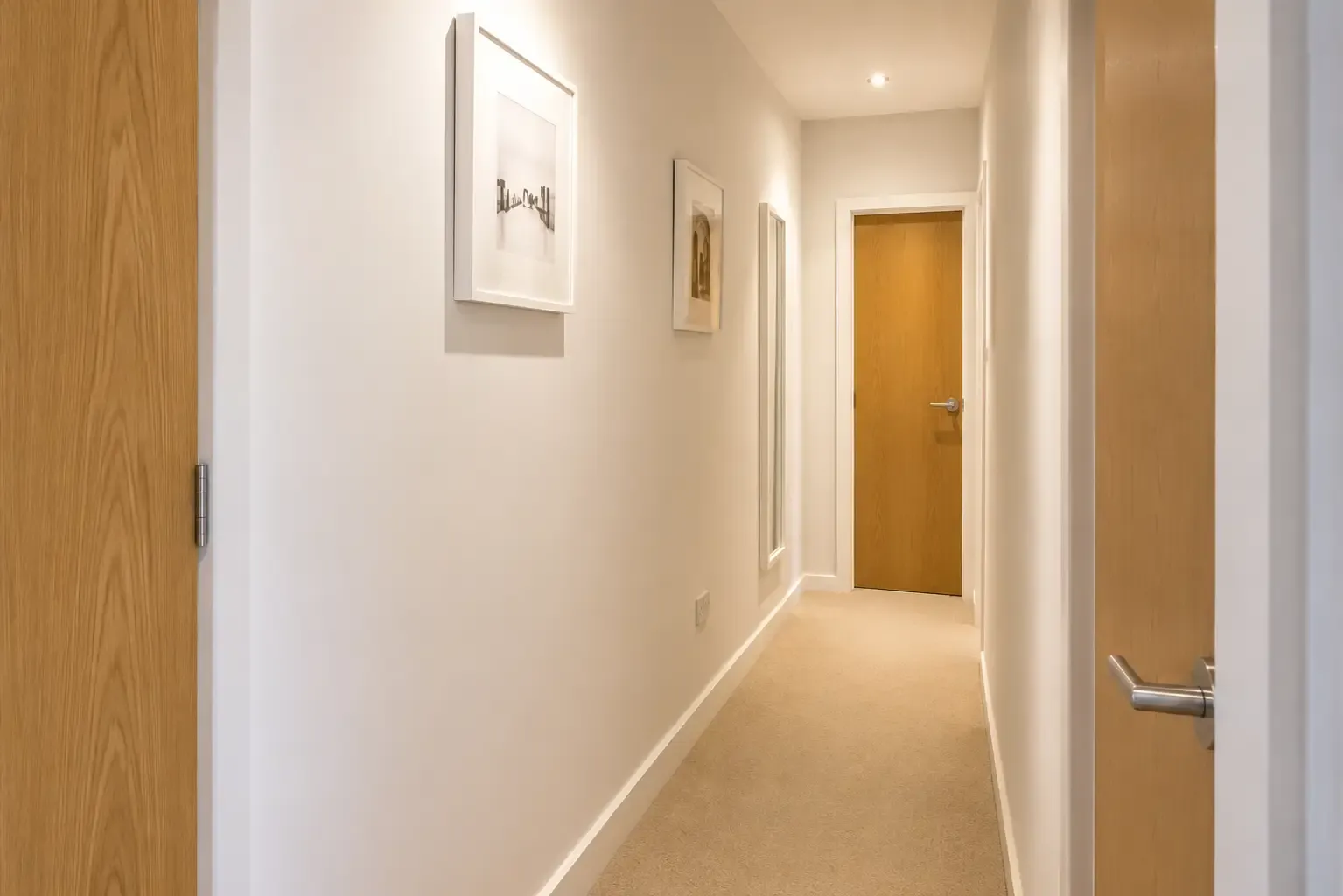 Nouvelle House - 2 Bed in 52 Sutton Court Road, Sutton, SM1 4SL, United Kingdom - Property image 14 - VivreStays