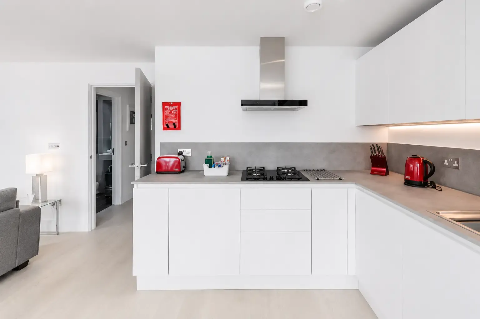 Walpole Court - 1 Bed in 2 Ealing Green, W5 5QS - Property image 5 - VivreStays