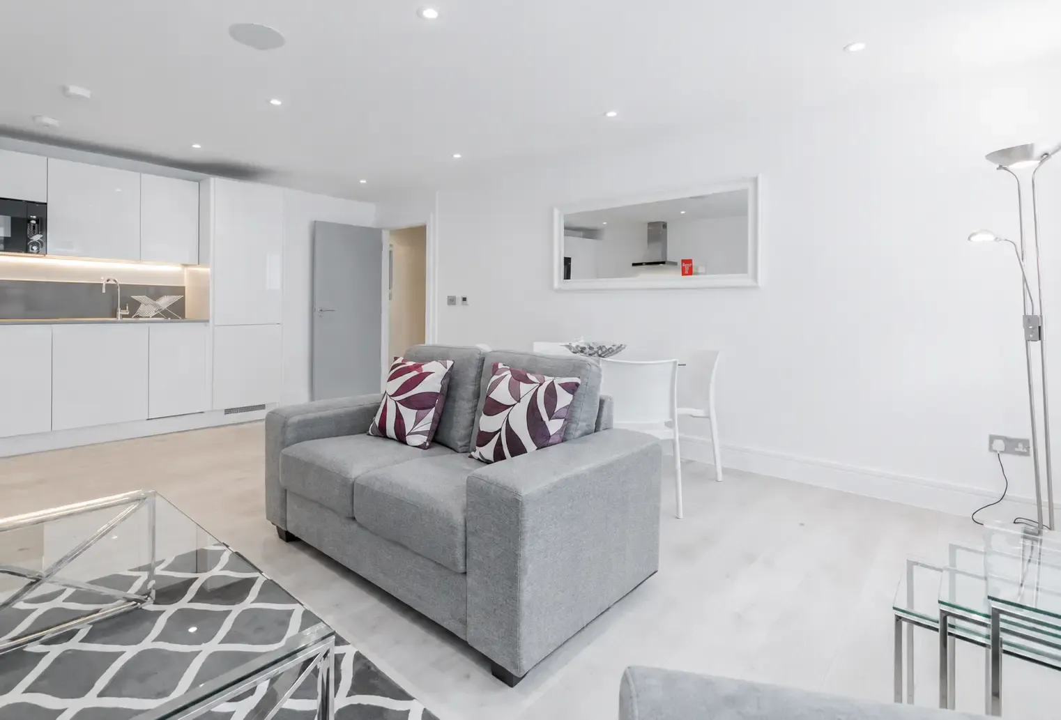 Walpole Court - 1 Bed in 2 Ealing Green, W5 5QS - Property image 2 - VivreStays
