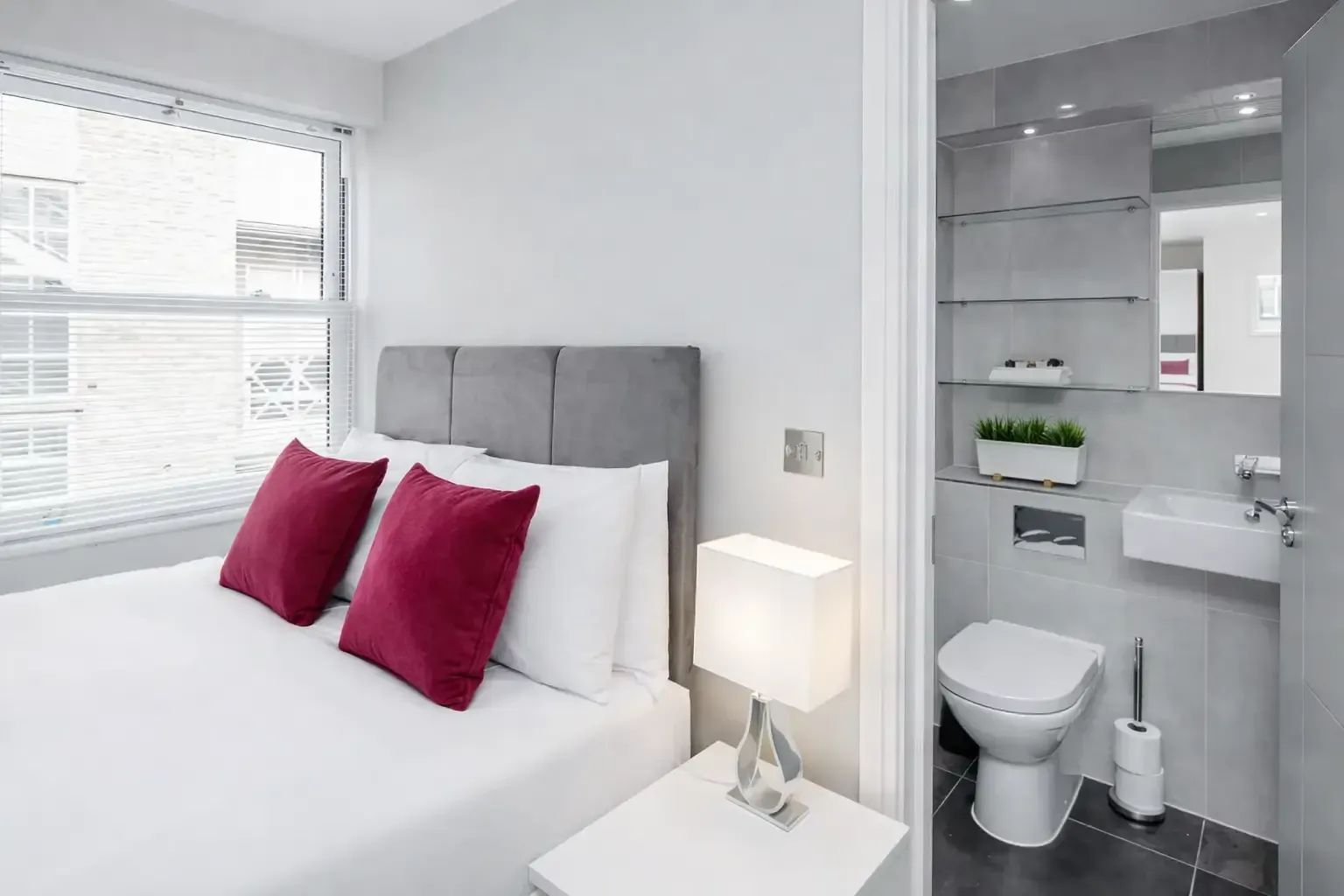 Walpole Court - 2 Bed in W5 5ED - Property image 18 - VivreStays