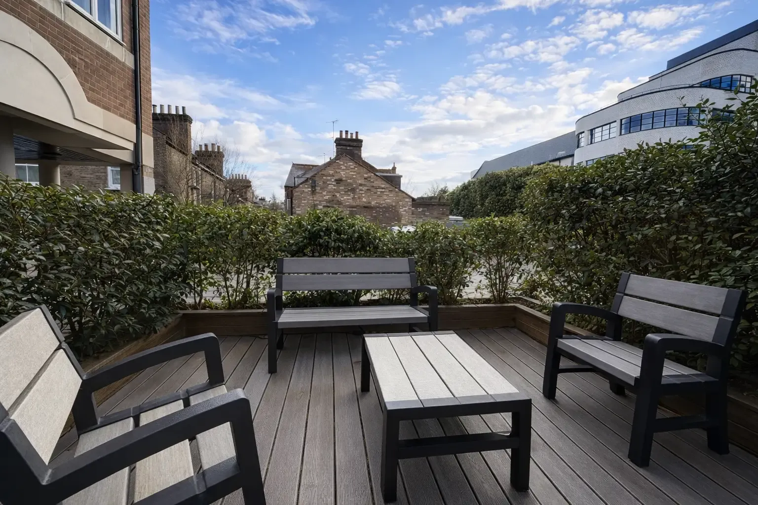 Walpole Court - 2 Bed in W5 5ED - Property image 22 - VivreStays