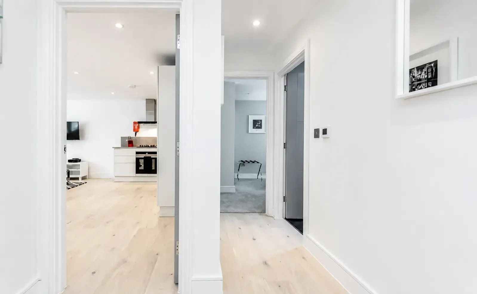 Walpole Court - 3 Bed in W5 5ED - Property image 16 - VivreStays