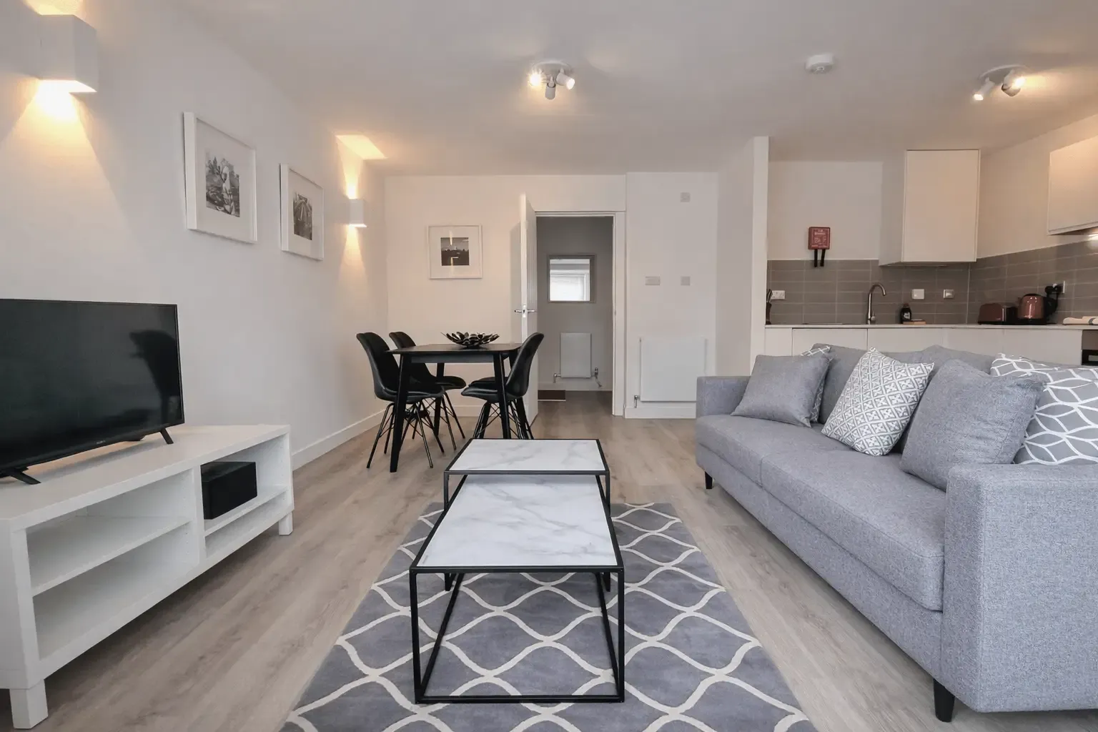 Kew Bridge Court - 1 Bed serviced apartment - London - VivreStays