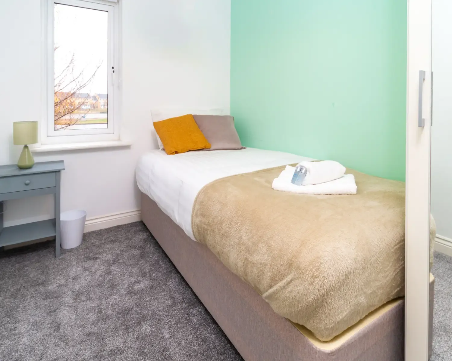 Westlake Serviced Accommodation in 459 West Lake Avenue, Peterborough, PE7 8HQ, United Kingdom - Property image 24 - VivreStays