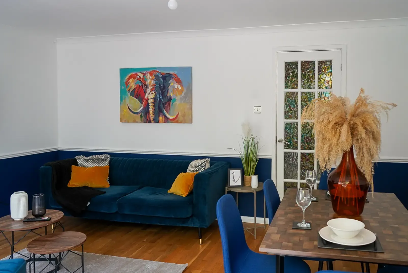 Executive 4-BR Residence with Private Parking – Putney Heath, London in 4 Divis Way, SW15 5DG - Property image 8 - VivreStays
