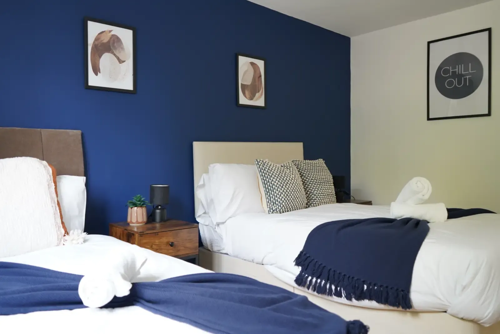 Executive 4-BR Residence with Private Parking – Putney Heath, London in 4 Divis Way, SW15 5DG - Property image 16 - VivreStays