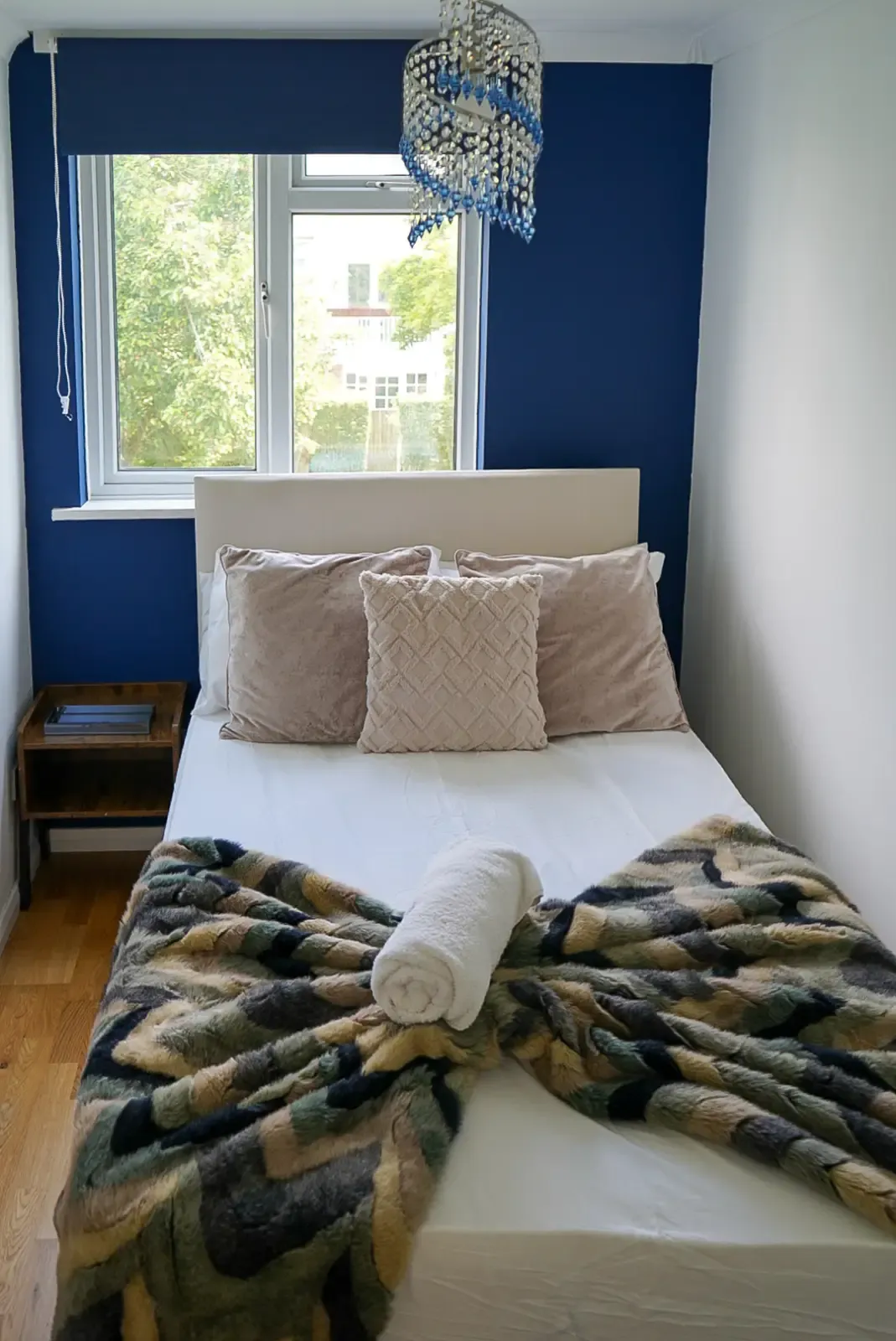 Executive 4-BR Residence with Private Parking – Putney Heath, London in 4 Divis Way, SW15 5DG - Property image 18 - VivreStays
