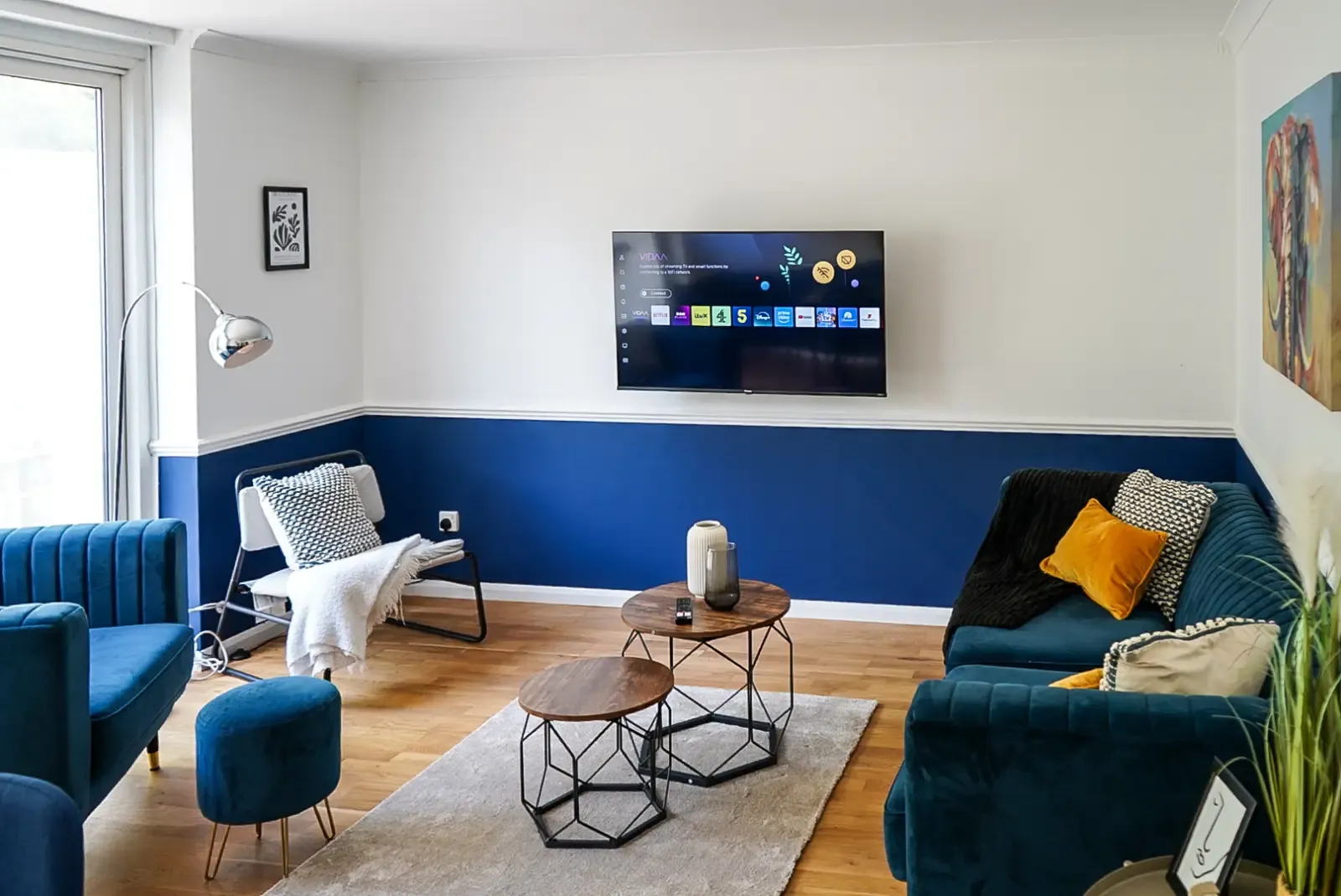 Executive 4-BR Residence with Private Parking – Putney Heath, London in 4 Divis Way, SW15 5DG - Property image 31 - VivreStays